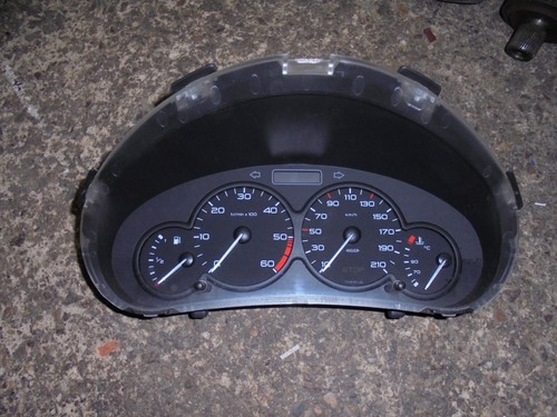 Tacho kombiinstrument - tacho,